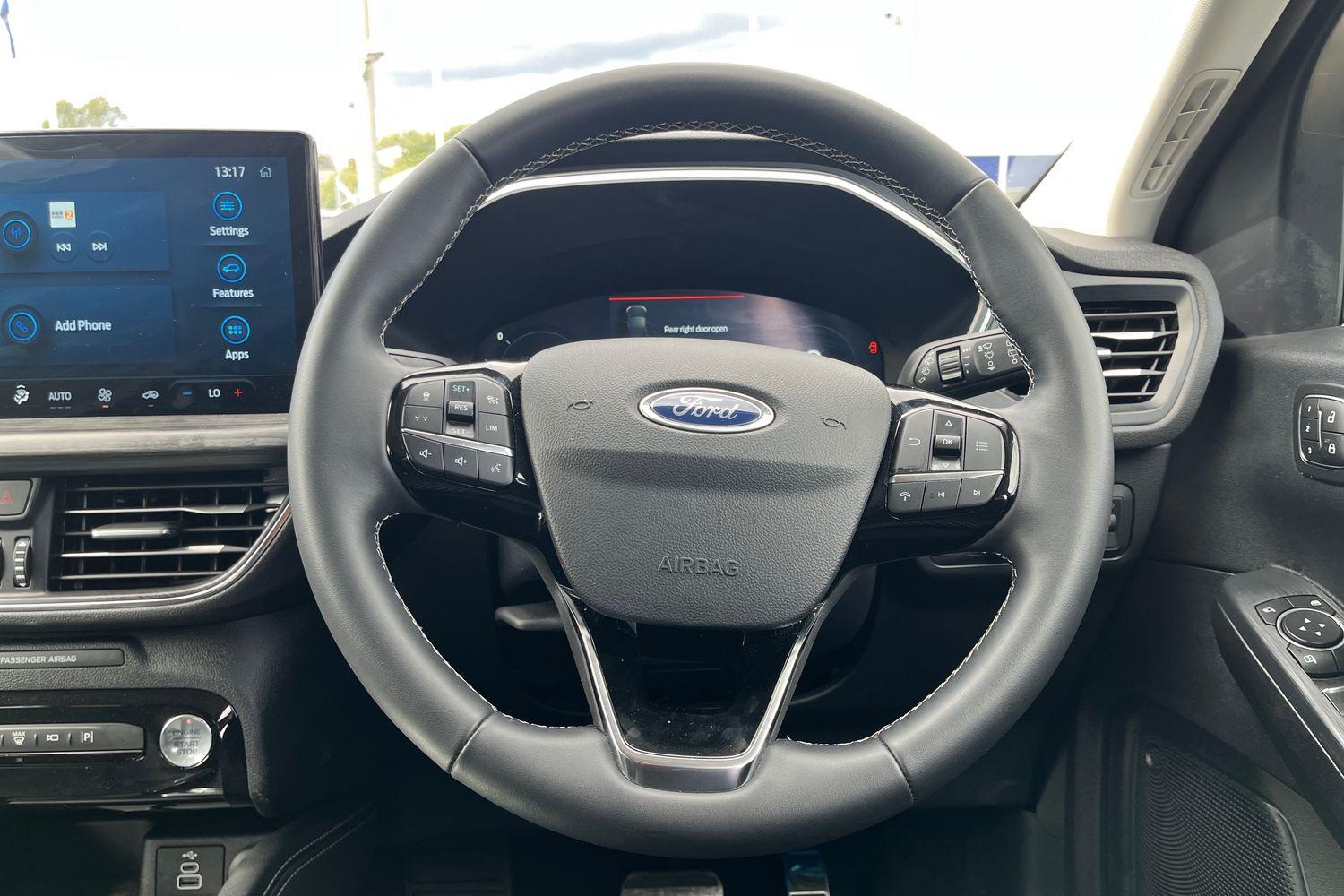Ford KUGA Photo 11