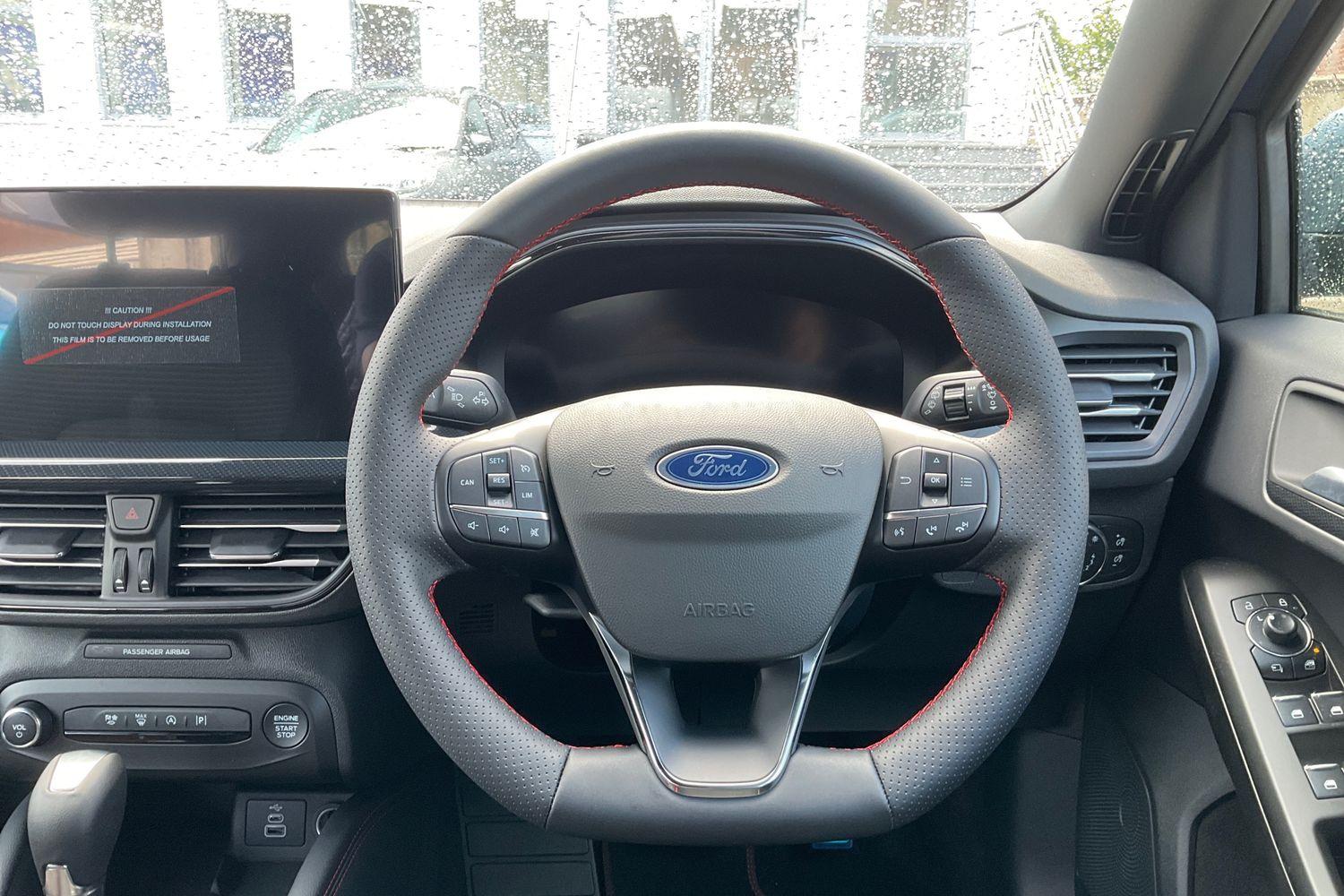 Ford FOCUS Photo 11