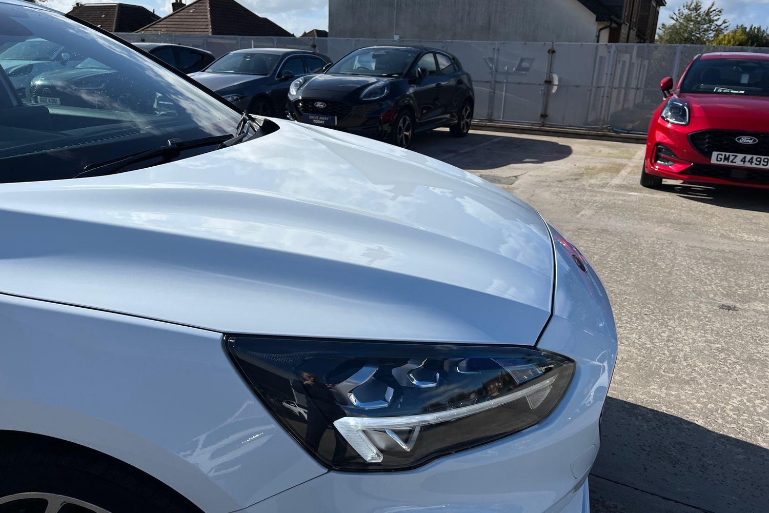 Ford FOCUS Photo 22