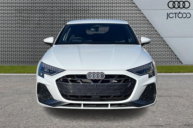 AUDI A3 Sportback Photo 8