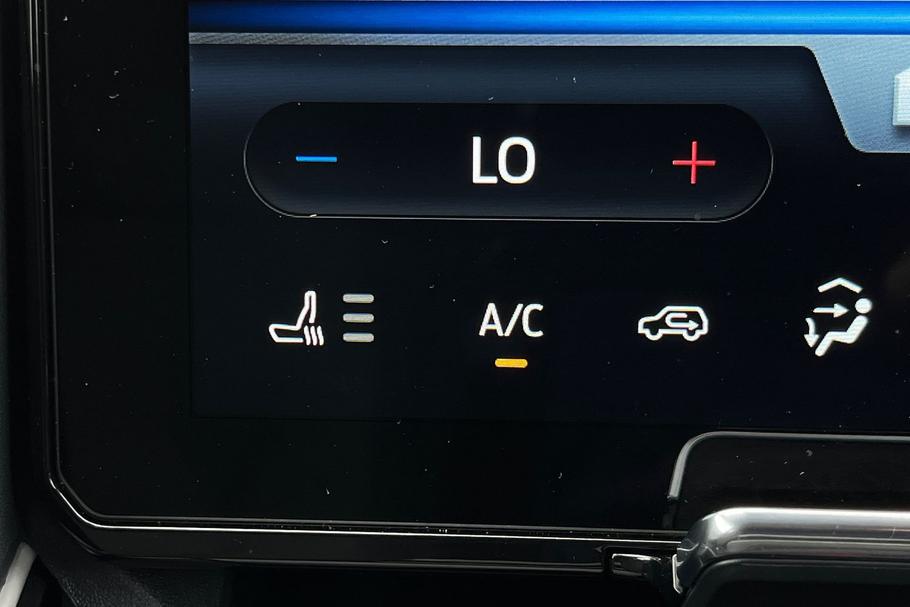 Used Ford EXPLORER 32