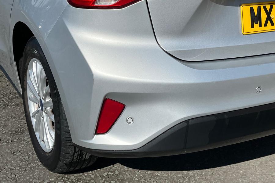 Ford FOCUS Photo autoimg-25dda6c2063d72f0642f10fbda74d3bb0447617a.jpg