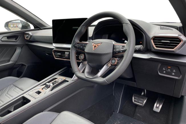 CUPRA Leon Photo 6