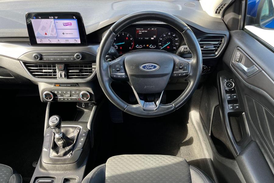 Ford FOCUS Photo autoimg-25e129e9bfde1e3555f5729dc53f42a4f0d0e59d.jpg