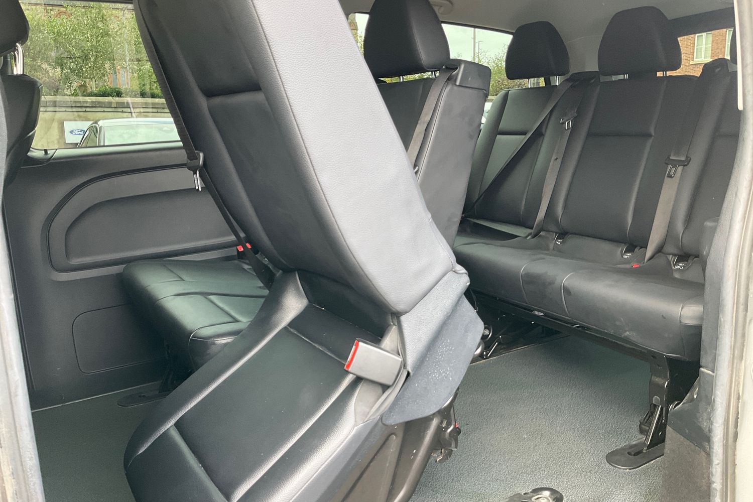 Mercedes-Benz VITO Photo 3