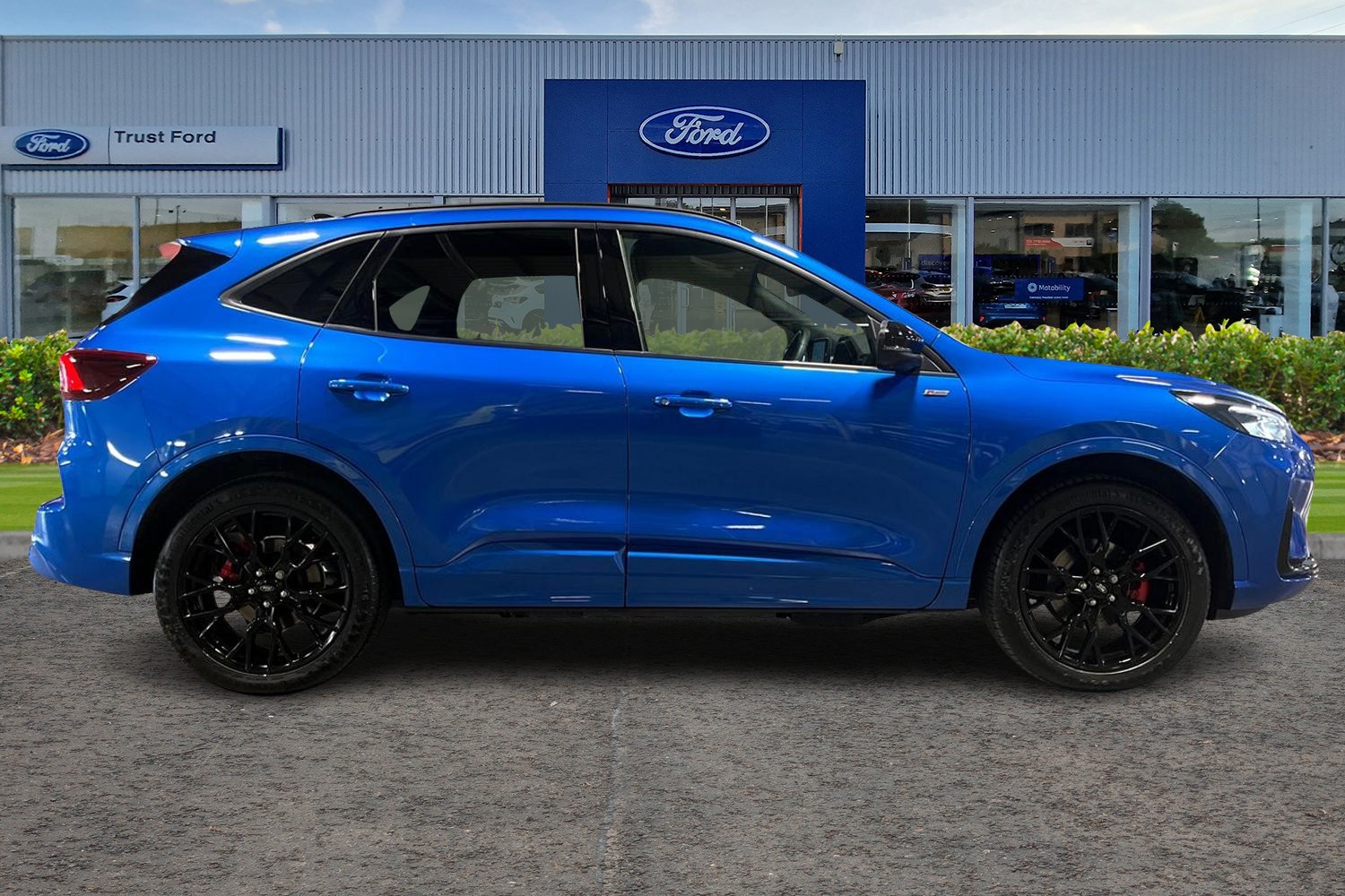 Ford Kuga Photo 2