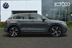 VOLKSWAGEN Tiguan Photo 4