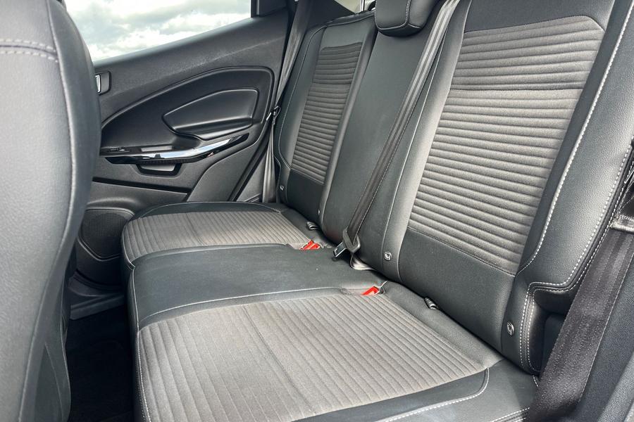 Ford EcoSport Photo autoimg-25ec08c6f1b4fcba25a710e5b31dfd5ec1ac6a11.jpg