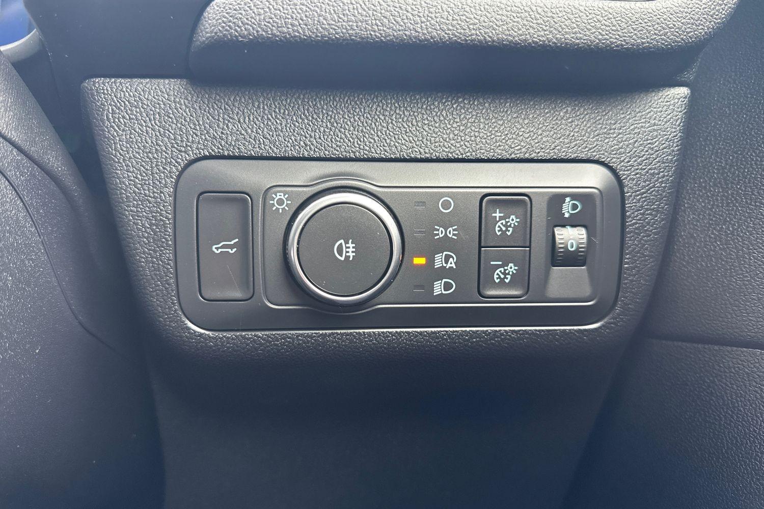 Ford KUGA Photo 27
