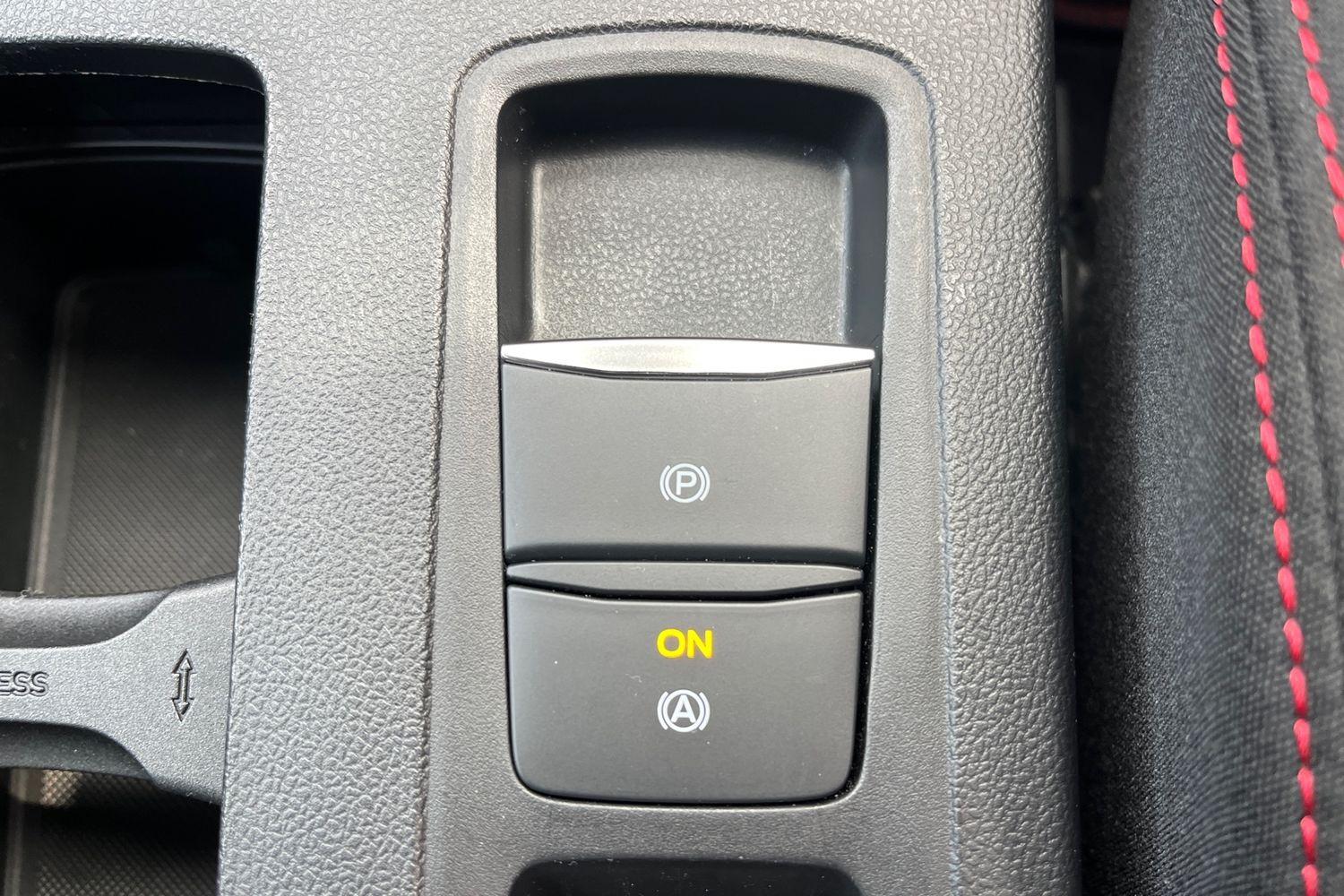 Ford Focus Photo 30