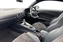 AUDI TT Photo 2
