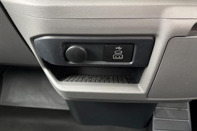Volkswagen Transporter Photo 26