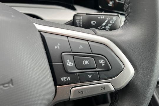 Volkswagen Golf Photo autoimg-25fcebe1b692e8c9c72566346d2c58bb387a86dd.jpg