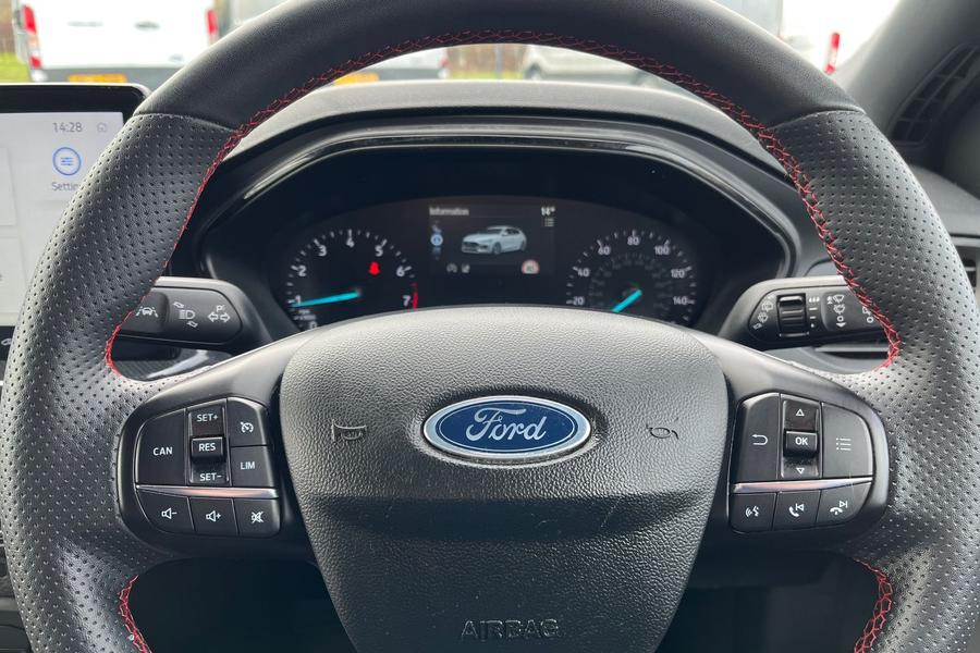 Ford FOCUS Photo autoimg-2604027a9173512b1c7cac1d3d8a85a32fc50ca8.jpg