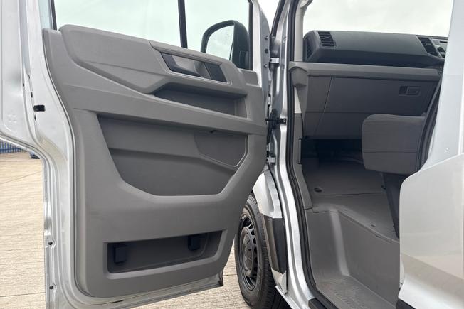 Volkswagen Crafter Photo 33