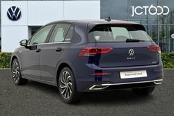 VOLKSWAGEN Golf Photo 3