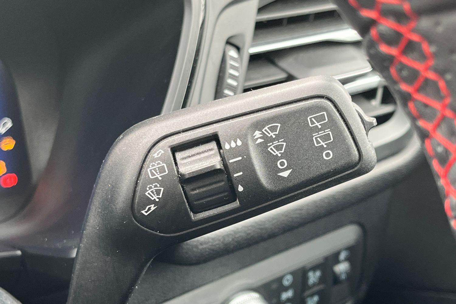 Ford KUGA Photo 14