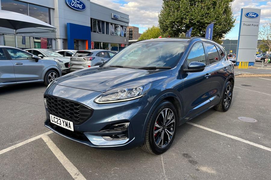 Ford KUGA Photo autoimg-260f4b6f7a4429798c6c592a78956093bc1249d5.jpg