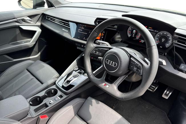 AUDI A3 Photo 6