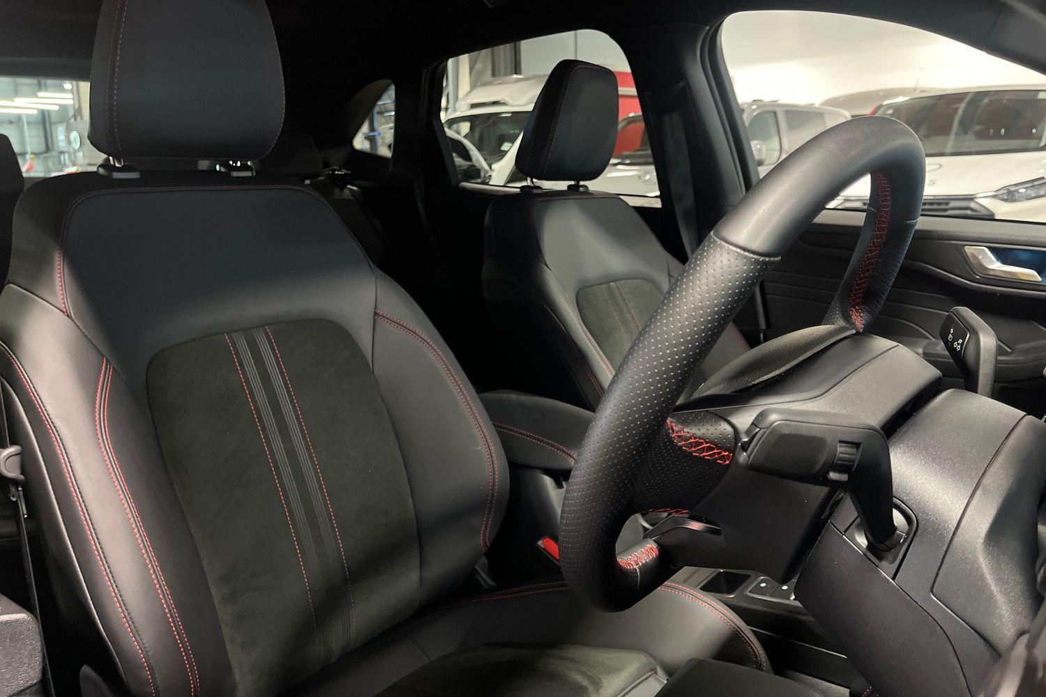 Ford Kuga Photo 16