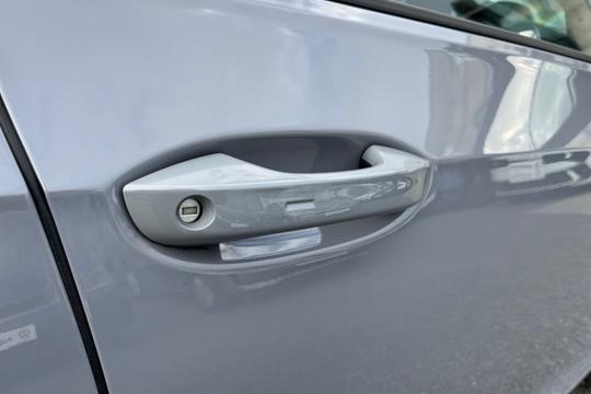 Volkswagen Golf Photo autoimg-261a2693bd42892c3e00cb4b06ceb4b8ff58dbcd.jpg