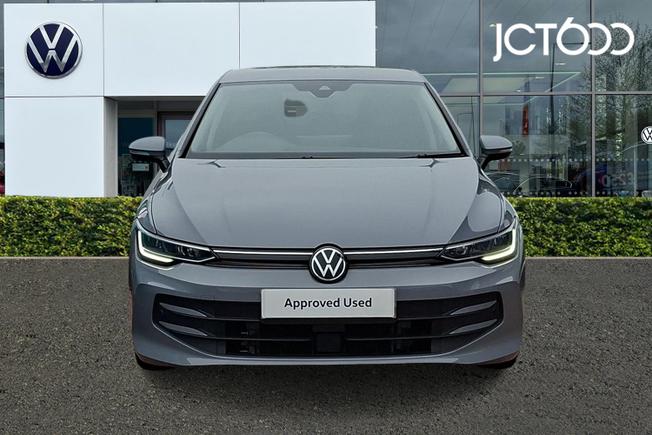 VOLKSWAGEN Golf Photo 8