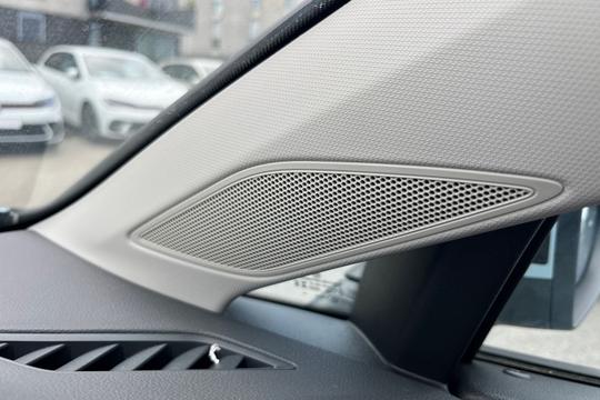 Volkswagen Golf Photo autoimg-261fb23ade6414195f8e5c4998b295c783c5cd99.jpg