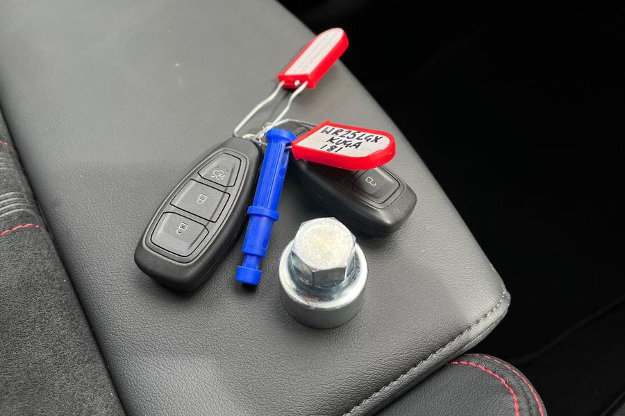 Ford Kuga Photo autoimg-26258ad97c2589c3550c7b112b2c84c57e254e7b.jpg