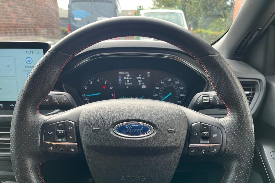 Ford Focus Photo autoimg-262717a744ab2a448bc8bb1b42863f9e200b1bed.jpg