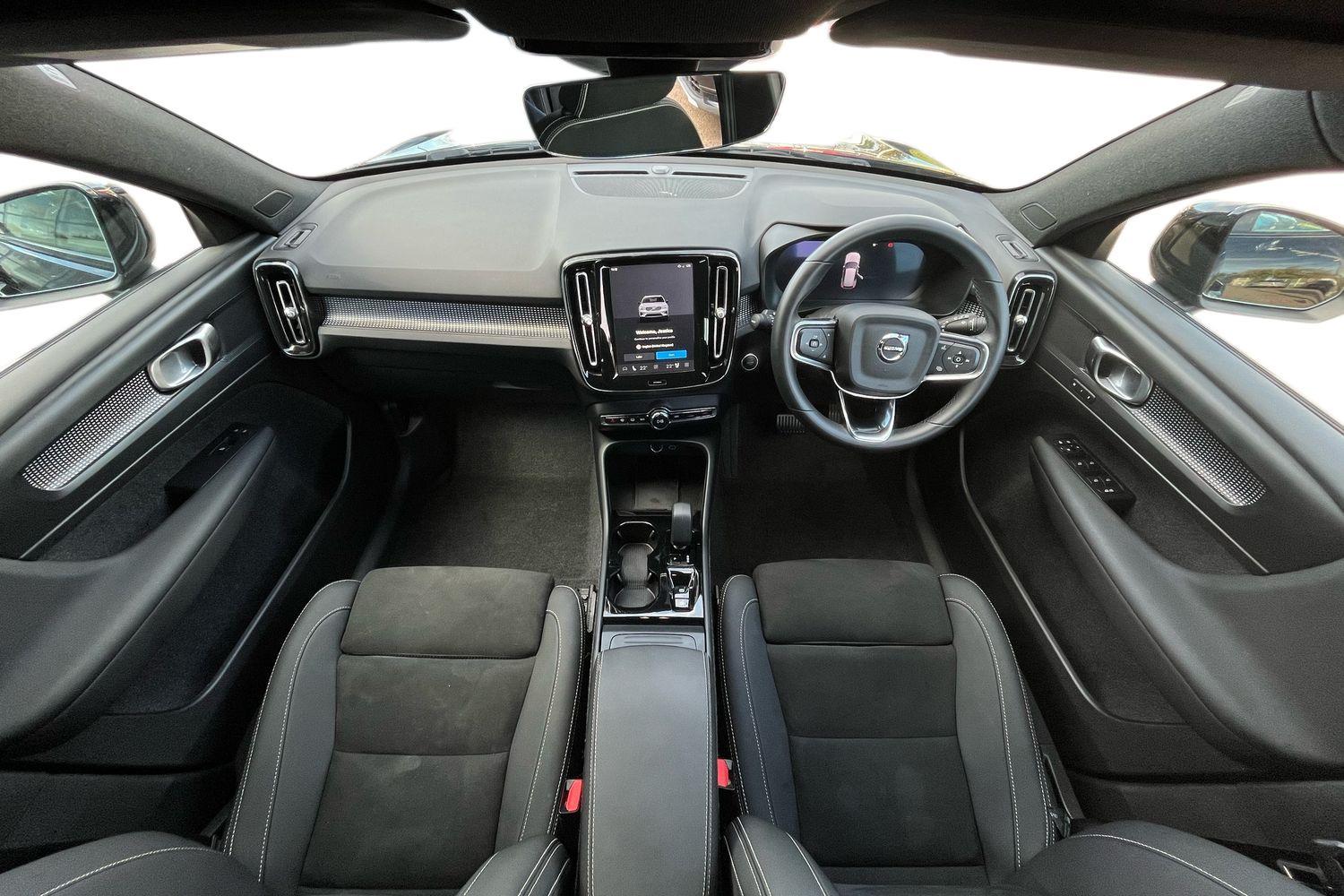 Volvo XC40 Photo 9