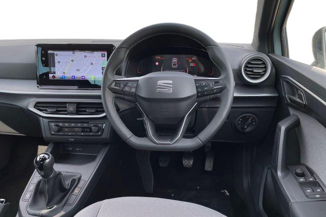 SEAT Ibiza Photo 11