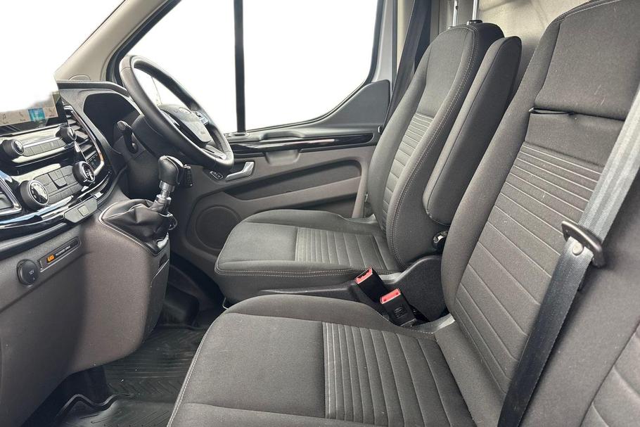 Used FORD TRANSIT CUSTOM BD23KVO 10