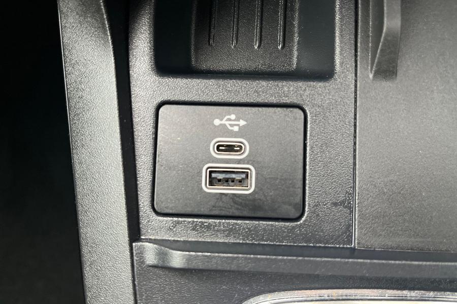 Ford PUMA Photo autoimg-262e141c89fc1ad417d823f22e7cb257d0a98ece.jpg