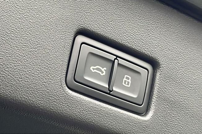 AUDI  Q4 Sportback Photo 47