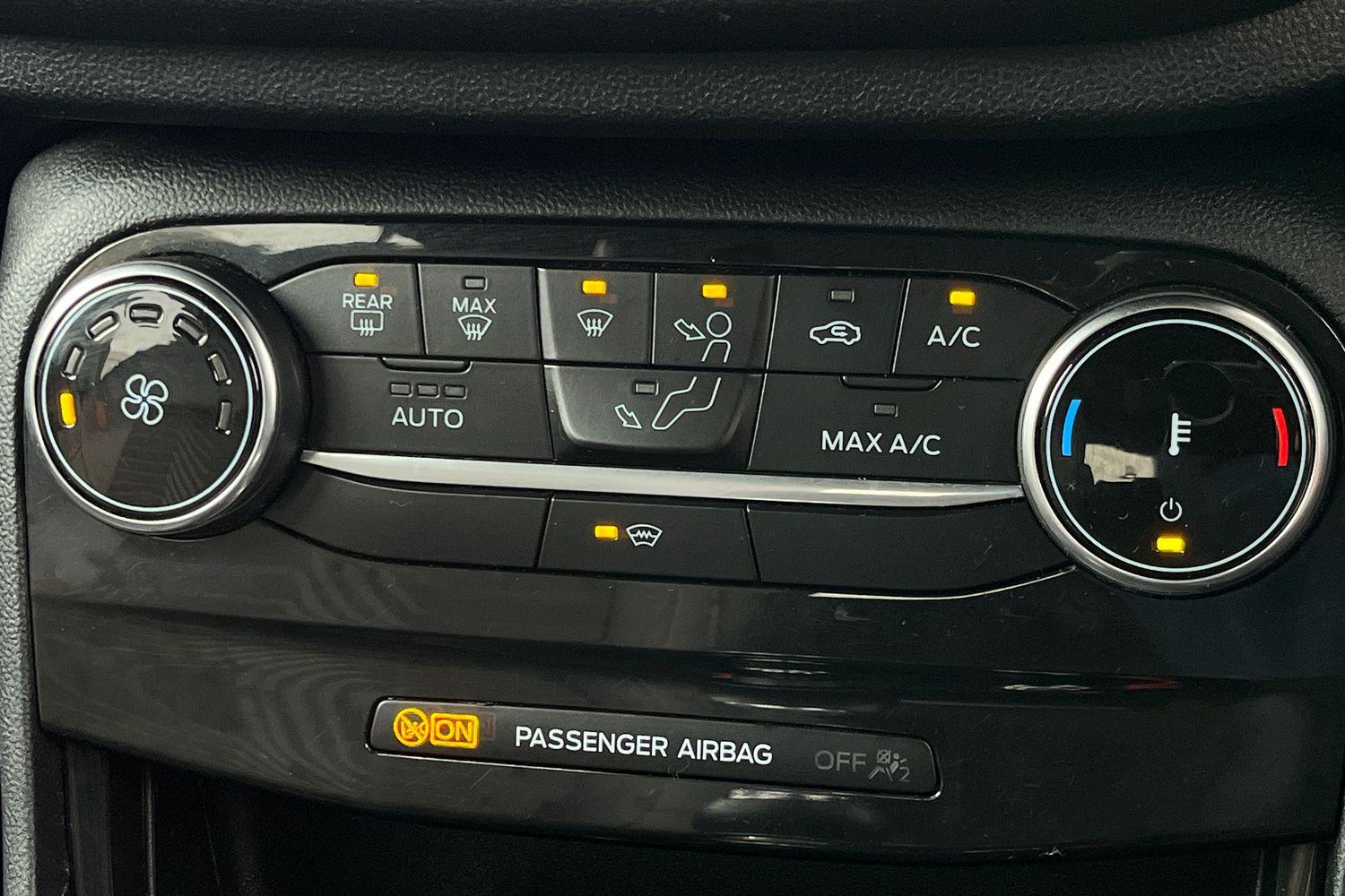 Ford PUMA Photo 31