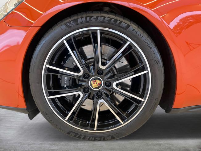 PORSCHE Panamera Photo 9