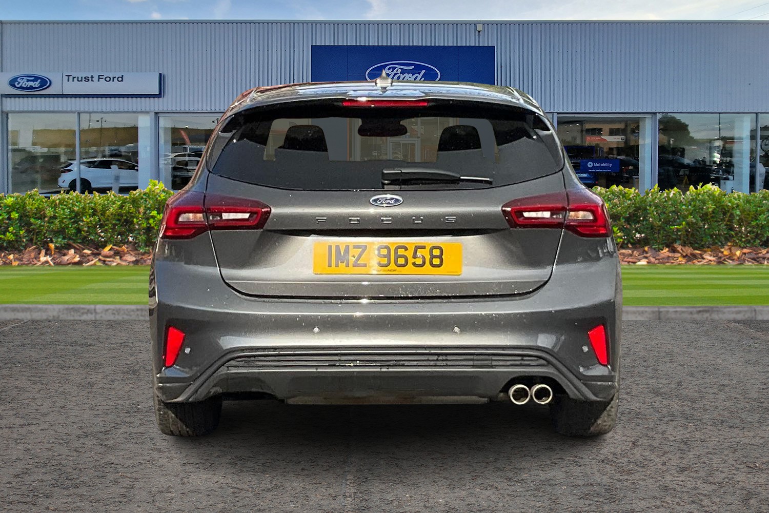 Ford Focus Photo 6