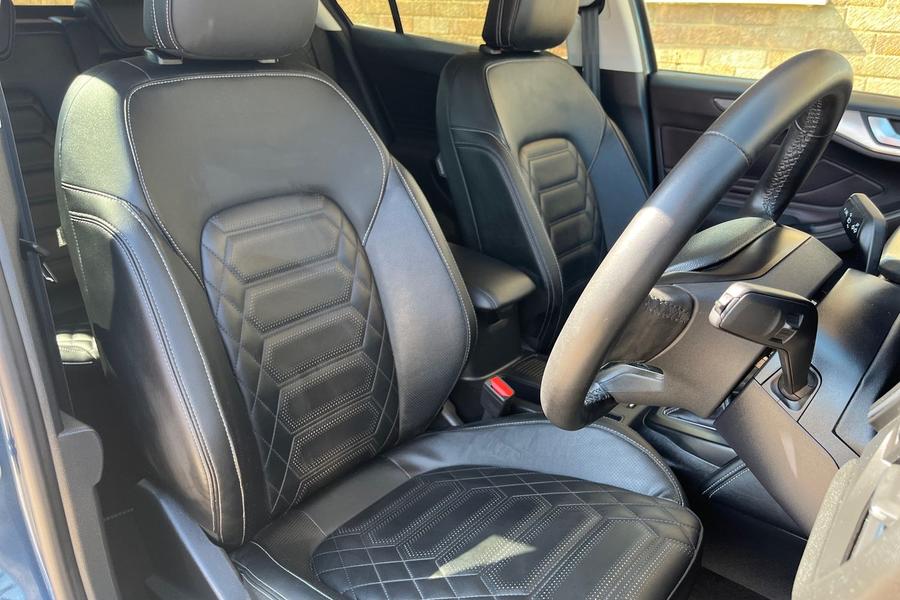 Ford FOCUS Photo autoimg-2638b45880fe68d93c44925b8d1db6bb1ec58866.jpg