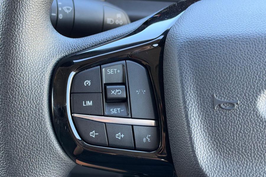 Ford E-TRANSIT CUSTOM Photo autoimg-26391dc3c34a189b1ce267e33919c22e668ea0a7.jpg