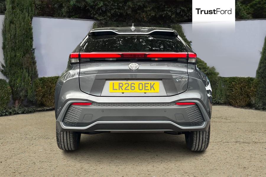 Toyota C-HR Photo autoimg-26397a2a9ae2f011f174e20e6e2cbccde35ba5a5.jpg