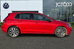 VOLKSWAGEN Golf Photo 4