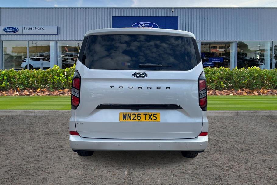 Used Ford TOURNEO CUSTOM WN26TXS 13