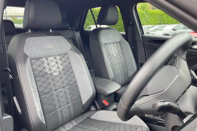 VOLKSWAGEN T-Roc Photo 27
