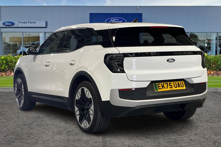 Ford Explorer Photo autoimg-26404d9c12ec4b2ba0ac127bde4db2eed876205c.jpg