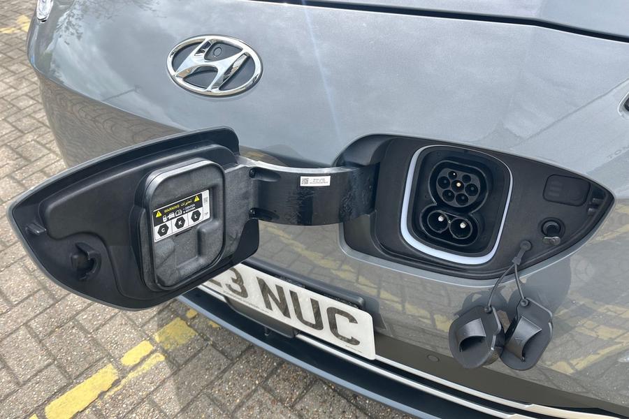 Hyundai KONA Photo autoimg-2645dd4ff04fa4fff220731ab46eb755125a4d10.jpg