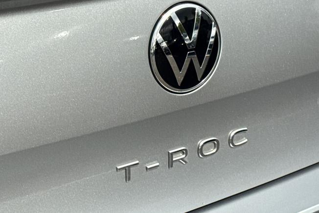 Volkswagen T-Roc Photo 49