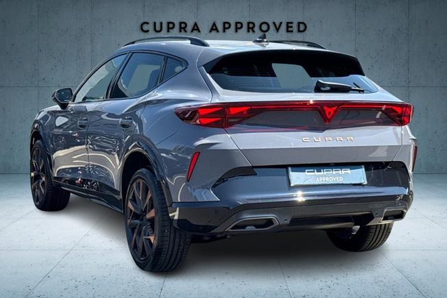 CUPRA Formentor Photo 3