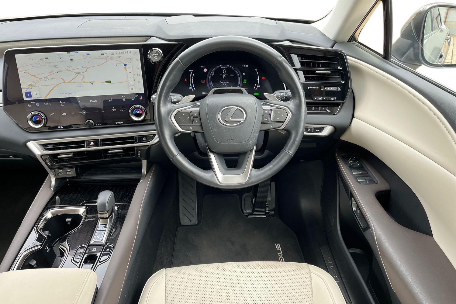 Lexus RX Photo 10