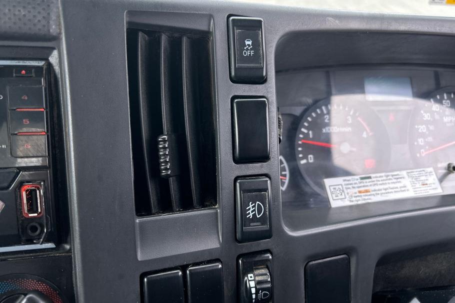 Used Isuzu GRAFTER N35.150 PX69LWD 37