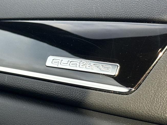 AUDI Q3 Photo 34